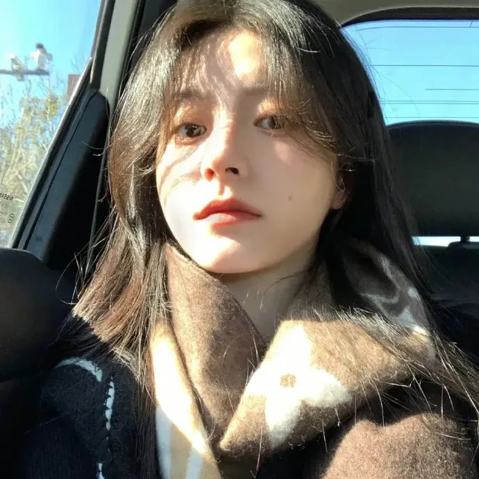 全民追女王